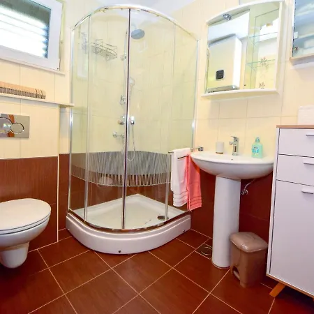 Zeljko By Interhome Zaglavice