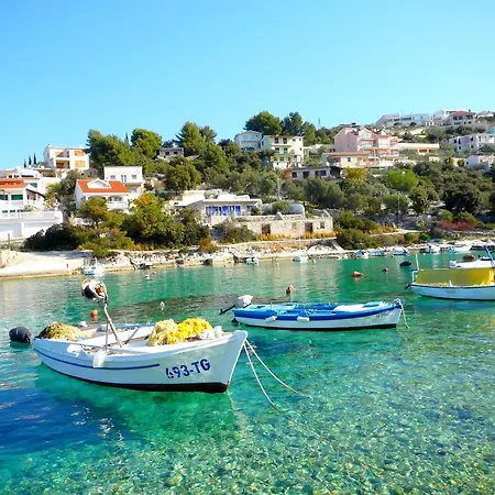 Dom wakacyjny Zeljko By Interhome Zaglavice