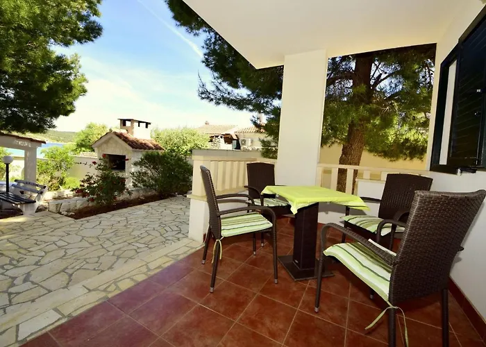 Zeljko By Interhome Tatil Evi